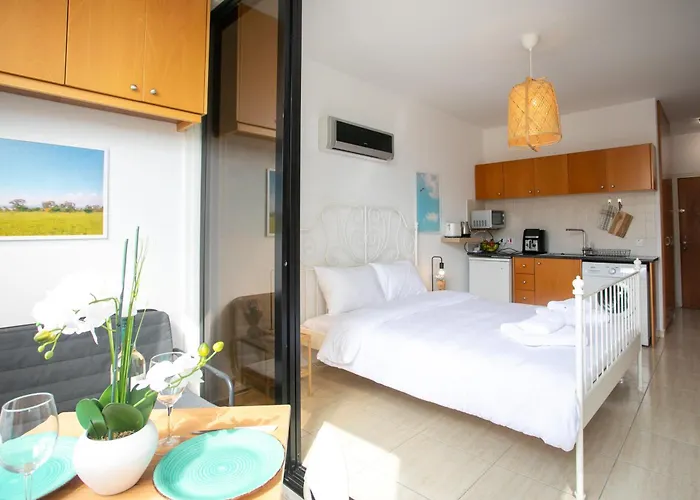 Palmove Makenzy Ria Апартаменты