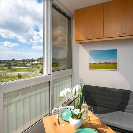 Palmove Makenzy Ria Apartmán